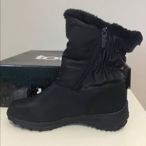 Totes rain winter boots